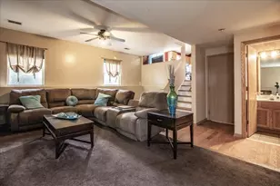 5210 Pine Trails Cir, Plainfield, IL 60586 - Photo 8