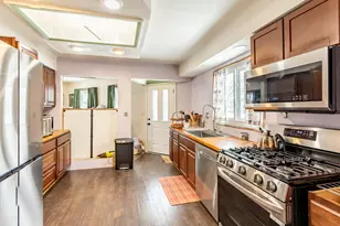 1751 Gary Ave, Aurora, IL 60505 - Photo 10