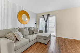 [Address not provided], Oak Forest, IL 60452 - Photo 6