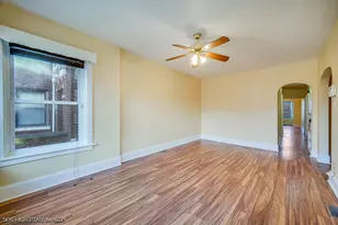 9323 S Rhodes Ave, Chicago, IL 60619 - Photo 6