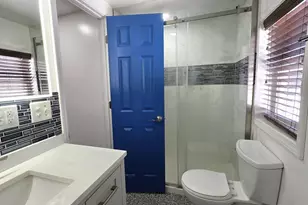 6N221 Virginia Rd, Roselle, IL 60172 - Photo 10