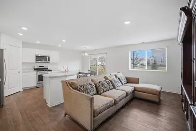 1145 Amber Drive, Cary, IL 60013 - Photo 6