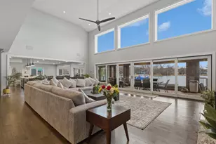 2323 W Fairview Ave, Johnsburg, IL 60051 - Photo 4