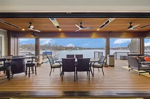 2323 W Fairview Ave, Johnsburg, IL 60051 - Photo 34