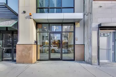 744 N Clark Street #505, Chicago, IL 60654 - Photo 26