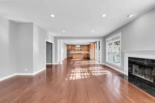 141 Walnut St, Libertyville, IL 60048 - Photo 8