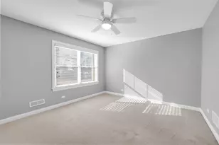 141 Walnut St, Libertyville, IL 60048 - Photo 32