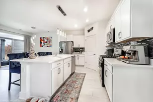 1110 Redtail Ct, Woodstock, IL 60098 - Photo 10