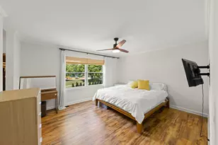 215 Longridge Ct, Naperville, IL 60565 - Photo 14