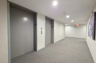 6815 N Milwaukee Ave, Niles, IL 60714 - Photo 10