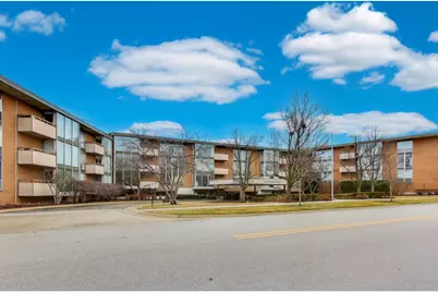 1301 N Western Avenue #325, Lake Forest, IL 60045 - Photo 1
