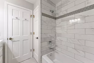 1N020 Prairie Path Ln, Winfield, IL 60190 - Photo 36