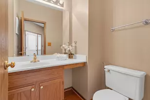 368 Glen Byrn Ct, Schaumburg, IL 60194 - Photo 8