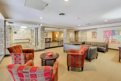 201 Thames Parkway #2K, Park Ridge, IL 60068 - Photo 4