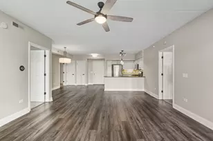 1 S Lincoln Ave, Lombard, IL 60148 - Photo 4