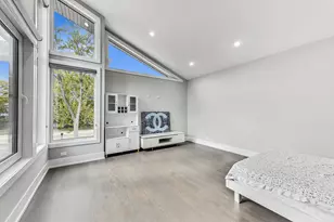 1331 Pfingsten Rd, Northbrook, IL 60062 - Photo 20