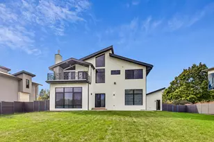 1331 Pfingsten Rd, Northbrook, IL 60062 - Photo 36