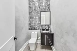 1331 Pfingsten Rd, Northbrook, IL 60062 - Photo 16