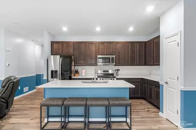 301 Andrew Drive, Yorkville, IL 60560 - Photo 10