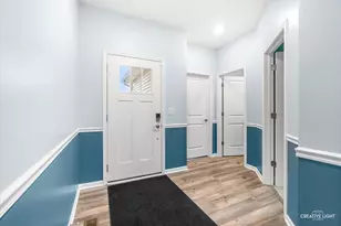 301 Andrew Dr, Yorkville, IL 60560 - Photo 4