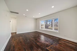 503 S Benton St, Palatine, IL 60067 - Photo 2