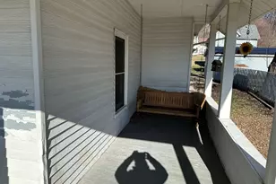 269 Clark St, Marseilles, IL 61341 - Photo 4