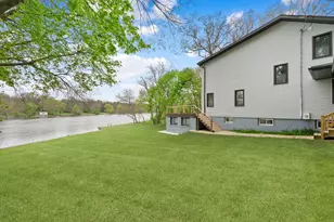 6N362 Riverside Dr, Saint Charles, IL 60174 - Photo 42