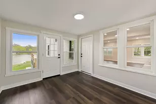 6N362 Riverside Dr, Saint Charles, IL 60174 - Photo 4