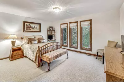 [Address not provided], Lincolnwood, IL 60712 - Photo 10