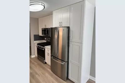 [Address not provided], Glenview, IL 60025 - Photo 6