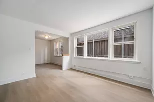 5516 W Higgins Ave, Chicago, IL 60630 - Photo 6