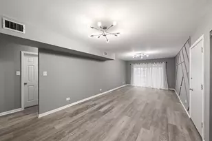 15319 Dr Martin Luther King Jr Dr, Dolton, IL 60419 - Photo 4