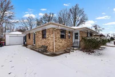 2404 Glenwood Avenue, Rockford, IL 61103 - Photo 2