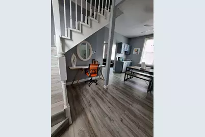 3128 N Clybourn Avenue #2R, Chicago, IL 60618 - Photo 2