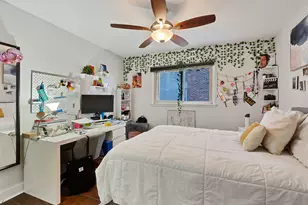 1640 W Sherwin Ave, Chicago, IL 60626 - Photo 14