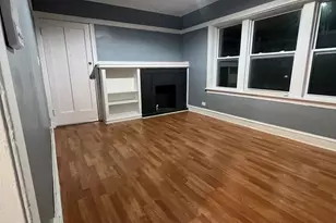 7800 S Burnham Ave, Chicago, IL 60649 - Photo 8