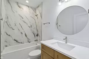 4739 S Indiana Ave, Chicago, IL 60615 - Photo 8