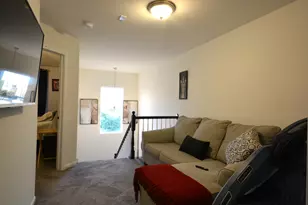 3S624 Everton Dr, Warrenville, IL 60555 - Photo 8