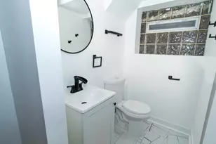 40 W 81st St, Chicago, IL 60620 - Photo 22