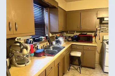 3531 W 73rd Place, Chicago, IL 60629 - Photo 4