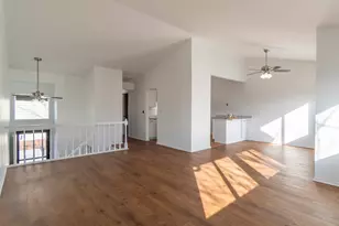 1379 Ct Marguerite, Hanover Park, IL 60133 - Photo 4