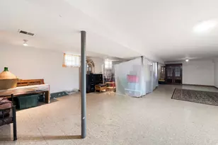 8427 W Windsor Ave, Chicago, IL 60656 - Photo 24