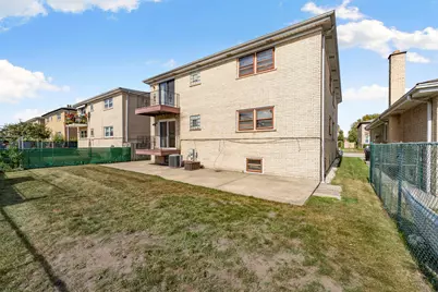 8427 W Windsor Avenue #2, Chicago, IL 60656 - Photo 32