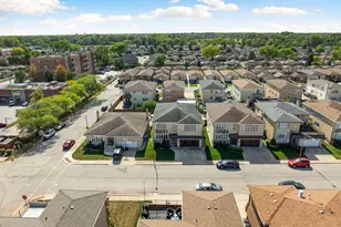 8427 W Windsor Ave, Chicago, IL 60656 - Photo 2