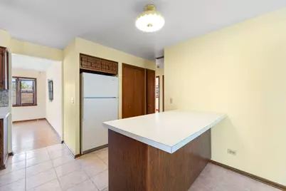 8427 W Windsor Avenue #2, Chicago, IL 60656 - Photo 12