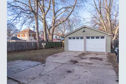 357 W Park Avenue, Aurora, IL 60506 - Photo 18