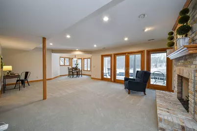723 Manor Hill Place, Sugar Grove, IL 60554 - Photo 20