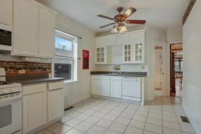 10704 S Albany Avenue, Chicago, IL 60655 - Photo 8