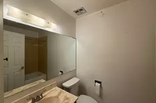 7 E Carriageway Dr, Hazel Crest, IL 60429 - Photo 14