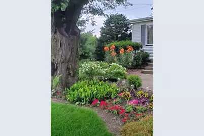 6S151 Old Eola Road, Eola, IL 60519 - Photo 10